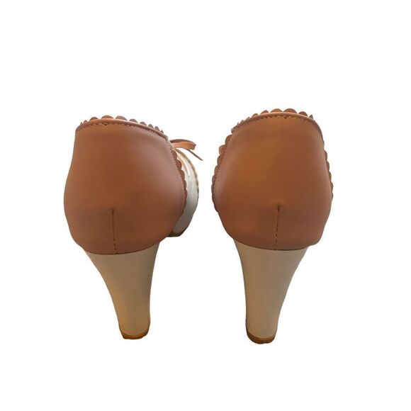 Pin Up Powder Pink White Closed Toe Heels Size 9 (40 EU) - Picture 4 of 5